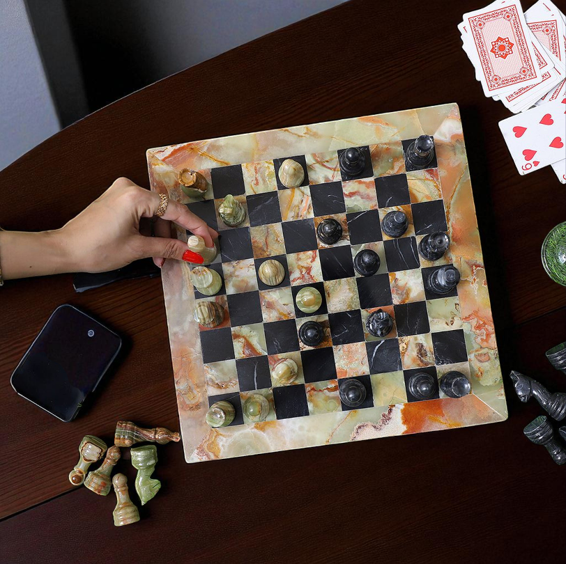 Marble Hives Luxury Handmade Marble Chess Set β Green & Black