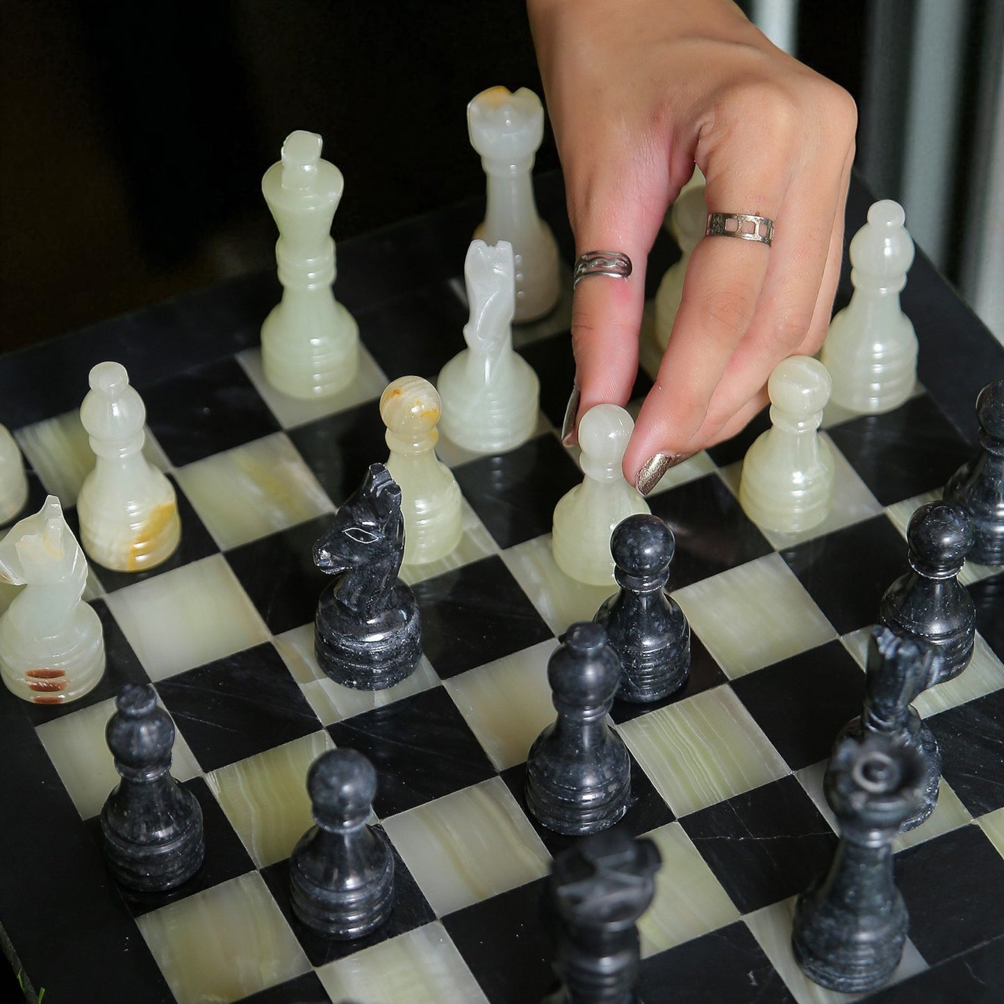 Marble Hives Luxury Handmade Marble Chess Set –Black & Onyx