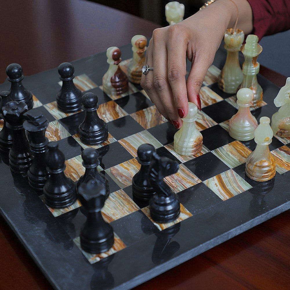 Marble Hives Luxury Handmade Marble Chess Set – Black & Onyx Green
