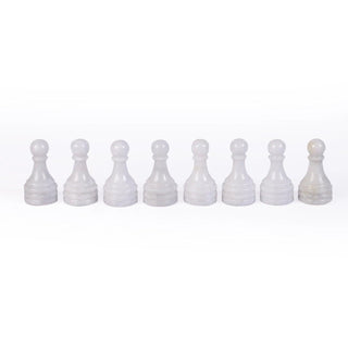 white chess pieces